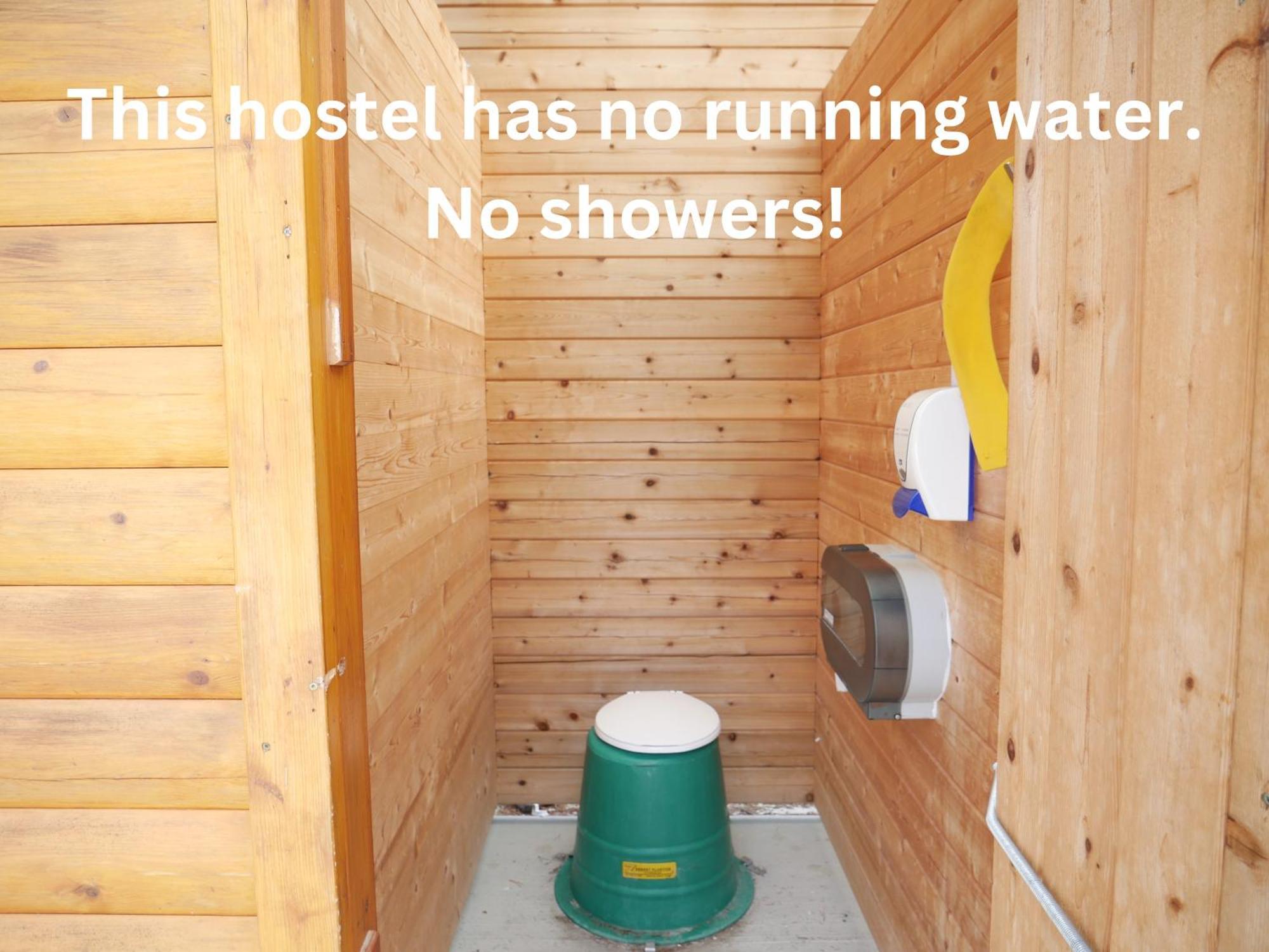 Hi Rampart Creek - Hostel 萨斯喀彻温河渡口 外观 照片